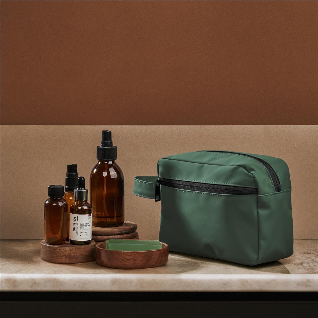 Altitude Everdri Water-Resistant Toiletry Bag