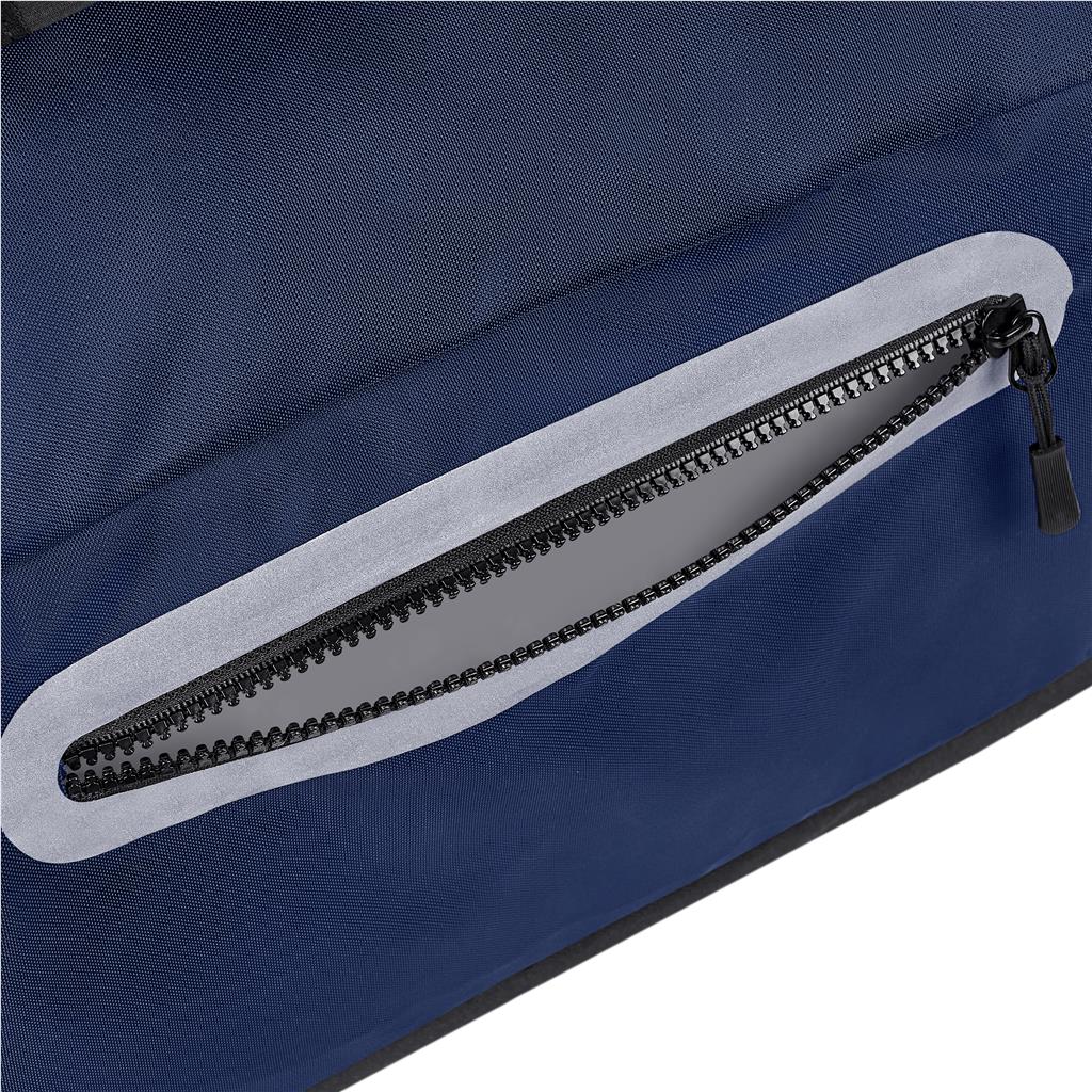 Slazenger ProGear Water-Resistant Sports Bag