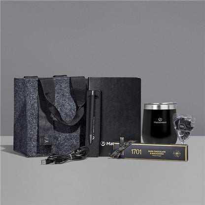 Yatta Class & Charm Hamper