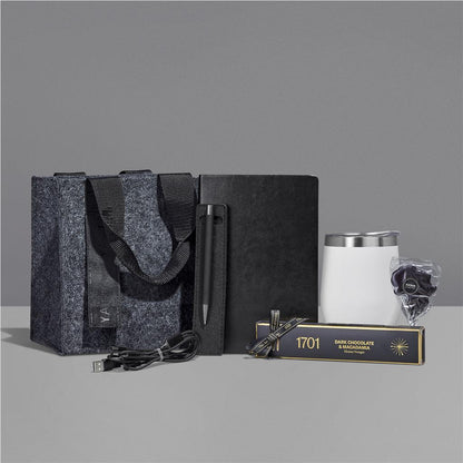 Yatta Class & Charm Hamper