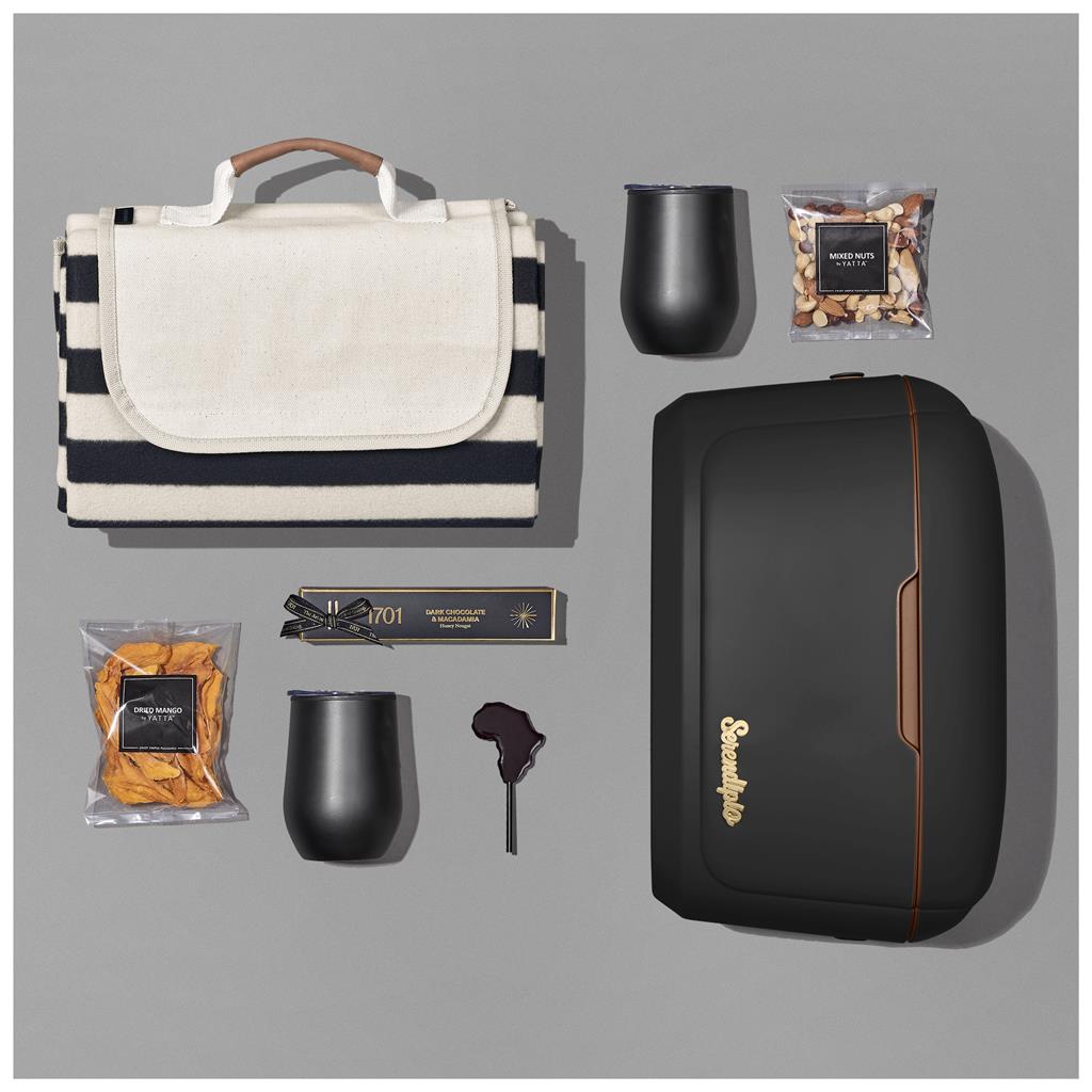 Yatta Outdoor Indulgence Hamper
