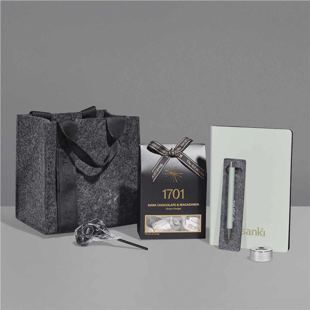 Yatta Pretty Possessions Hamper