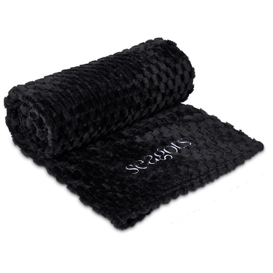 Serendipio Cozy Cloud Fleece Blanket