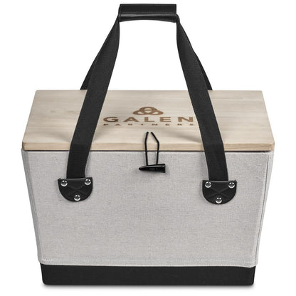Serendipio Willow 4-Person Picnic Basket